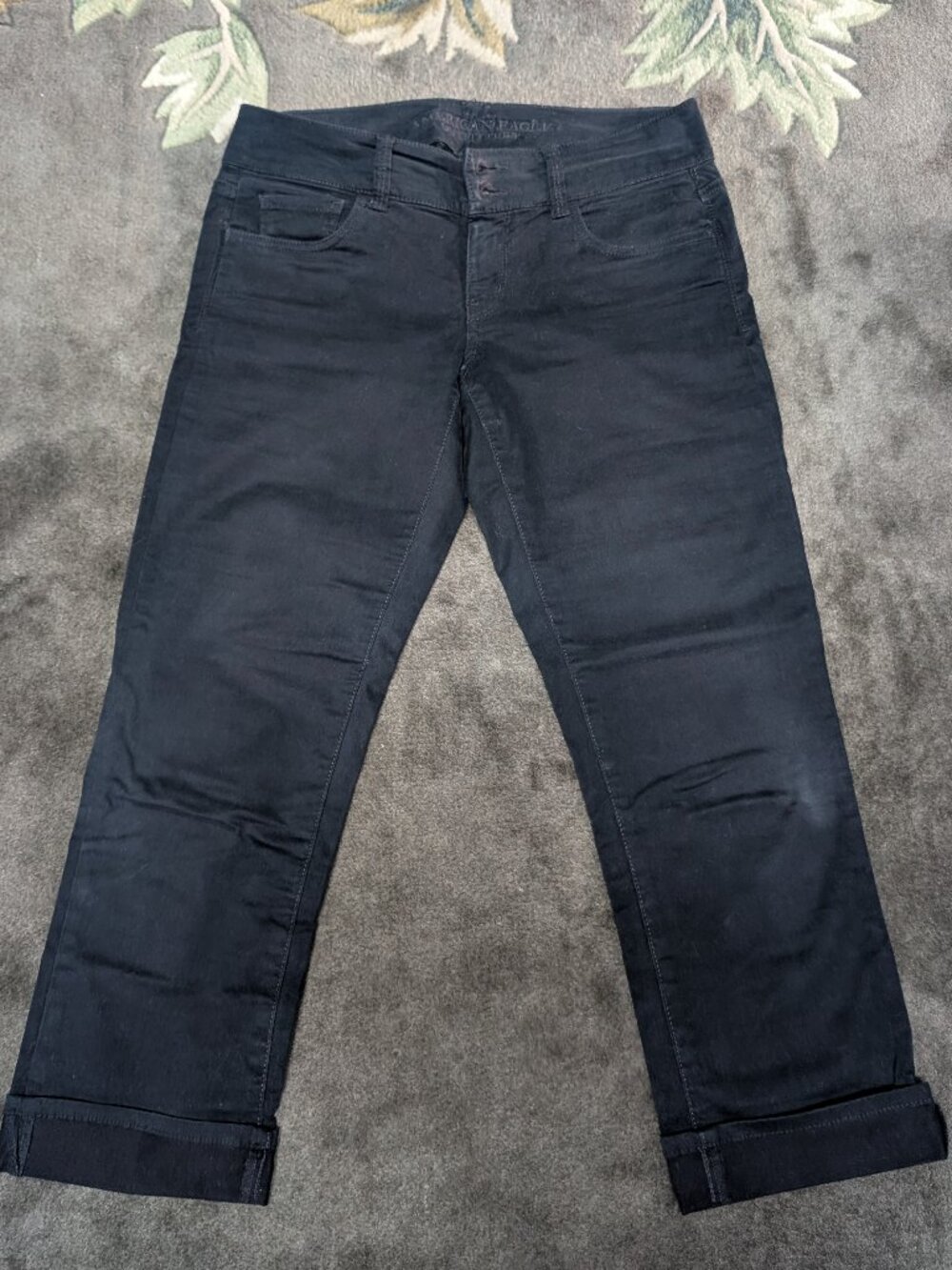 Black American Eagle Capris